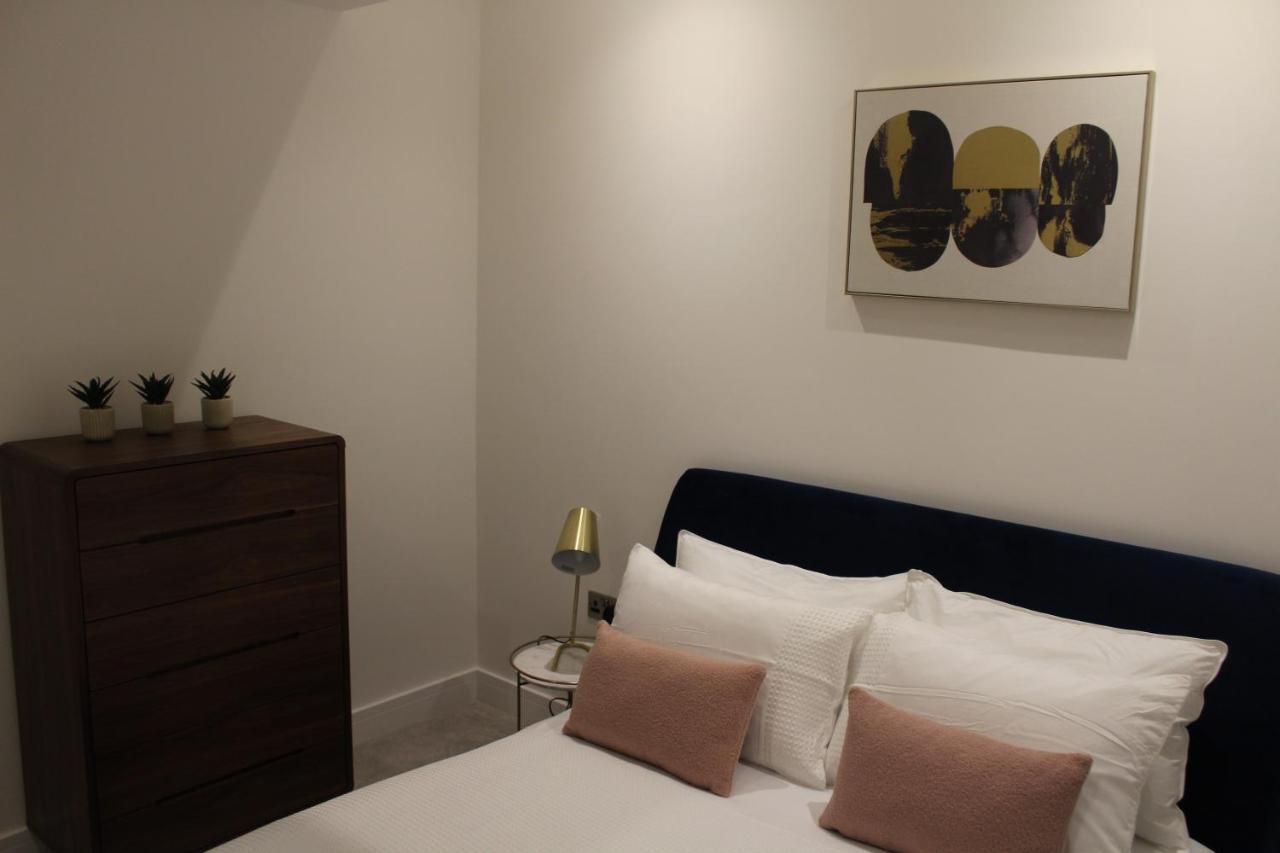 Luxury 2 Bed Apartment In The Heart Of Rochester Rochester  Luaran gambar